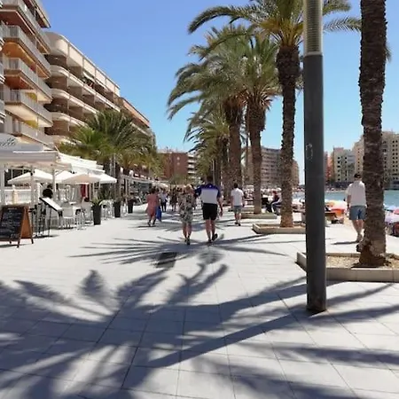 شقة Piso Liam تورّيفيِخا